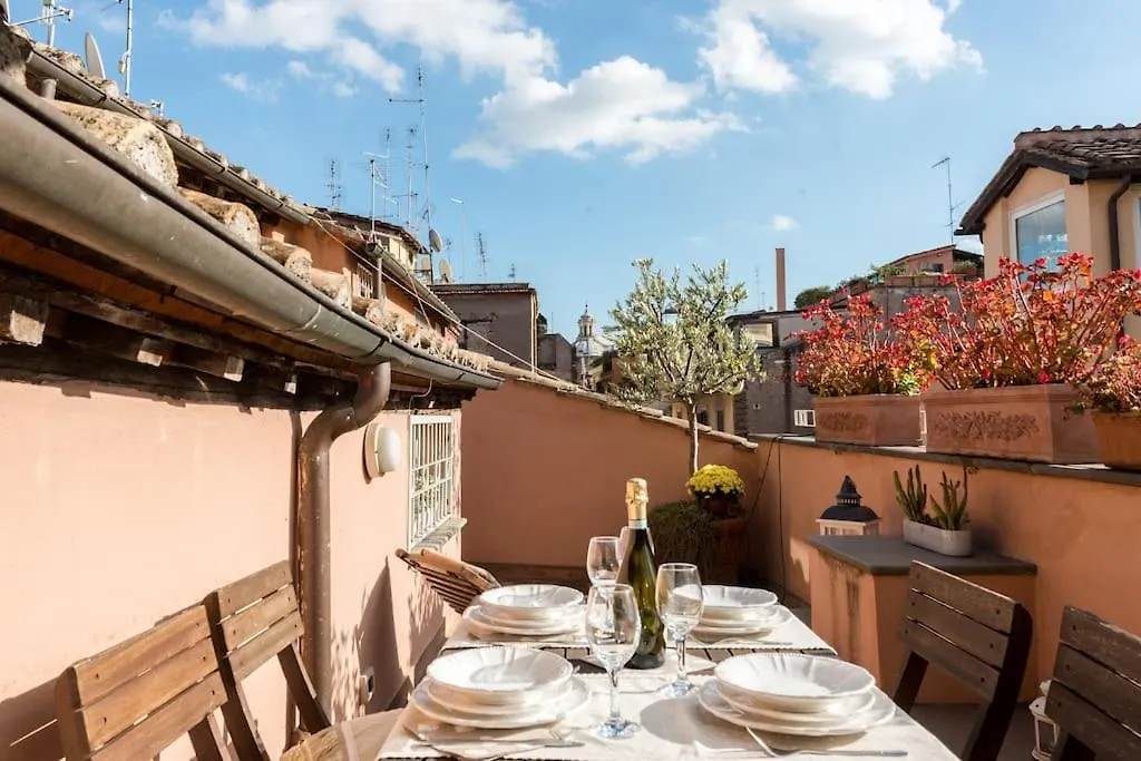 Piazza Navona - Penthouse In The Heart Of Rome 아파트